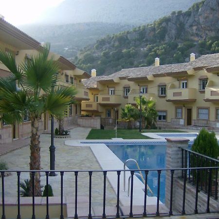 Casa Estacion De Benaojan Villa Luaran gambar